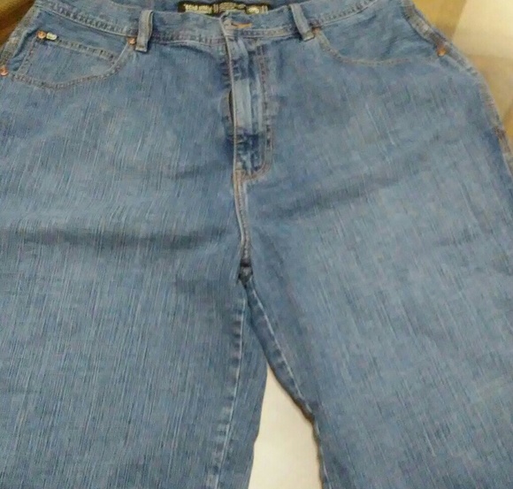 Ecko unlimited shorts - Picture 2 of 2