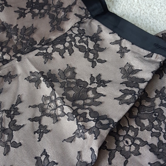 NWT Vintage BCBG Max Azria Lace Pants - Picture 2 of 8