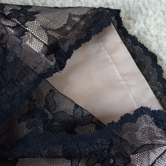 NWT Vintage BCBG Max Azria Lace Pants - Picture 4 of 8