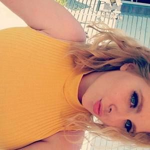 Meet your Posher, Ellie