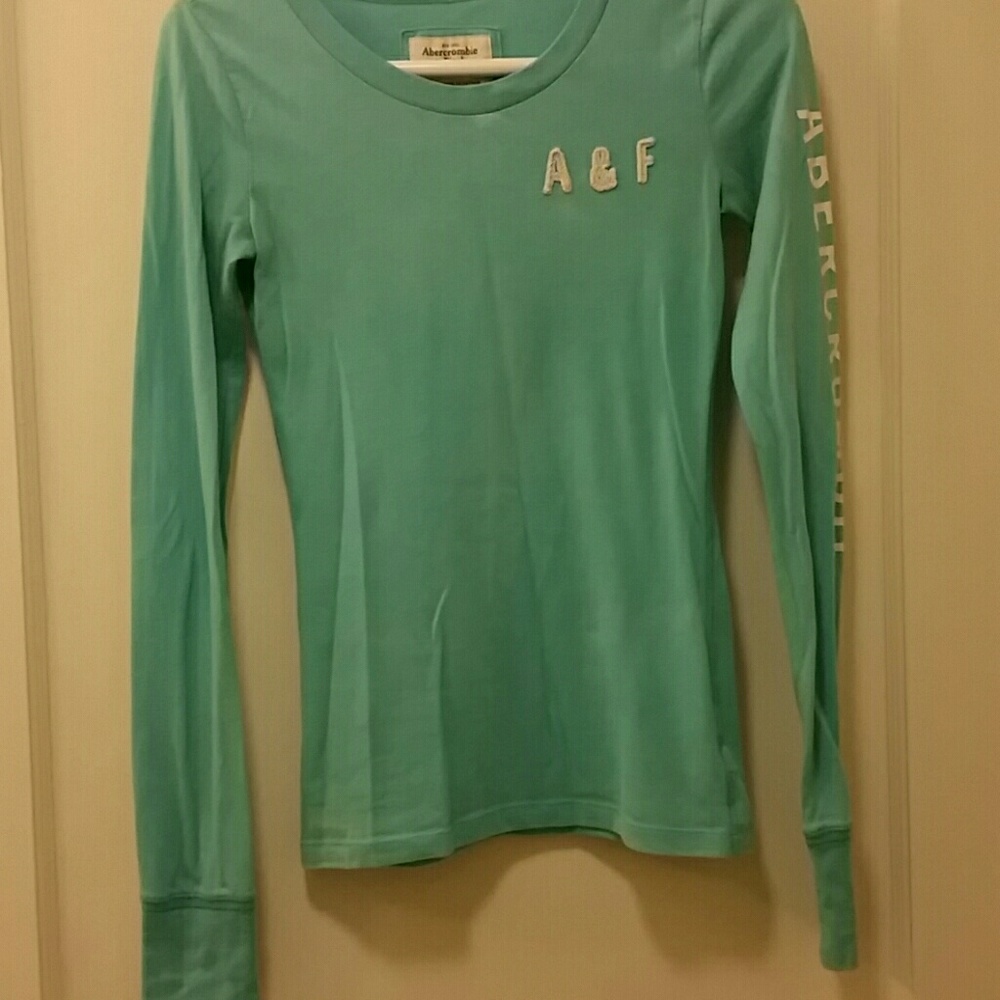 Long sleeve Abercrombie & Fitch top