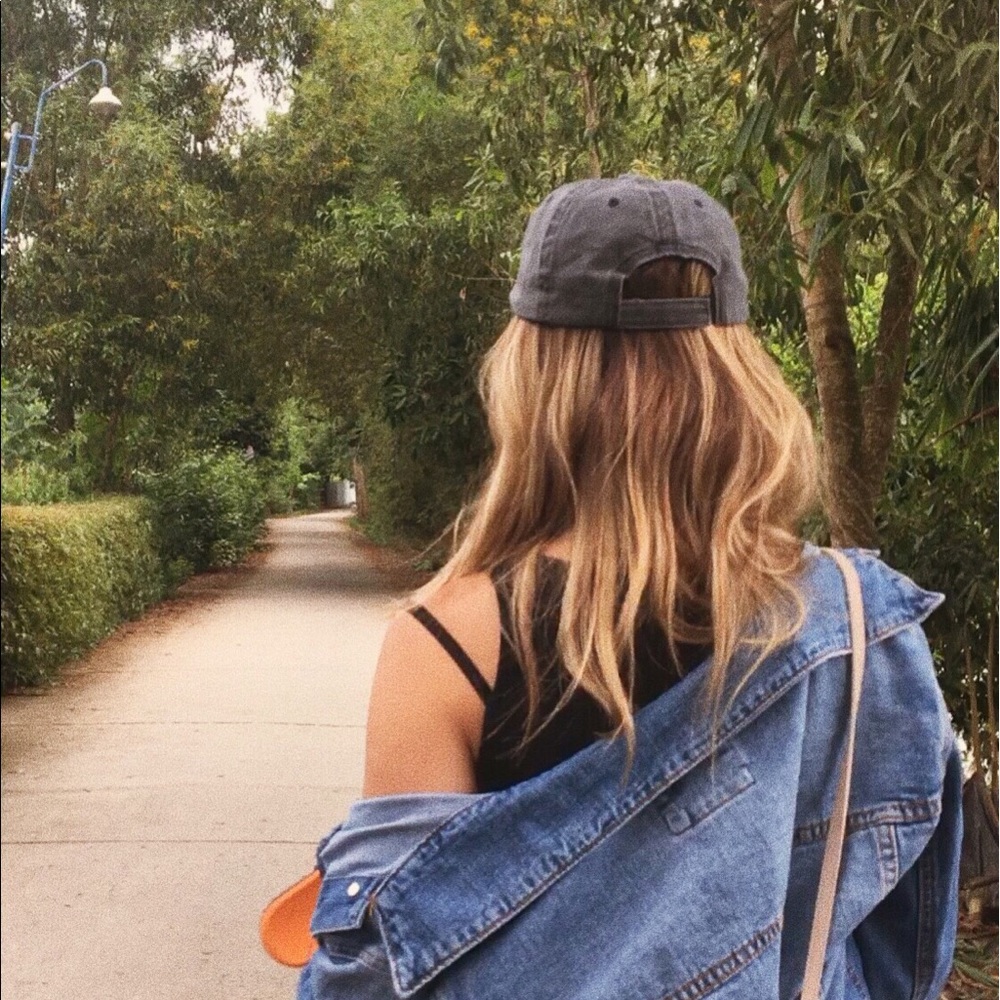 Meet your Posher, Trinh