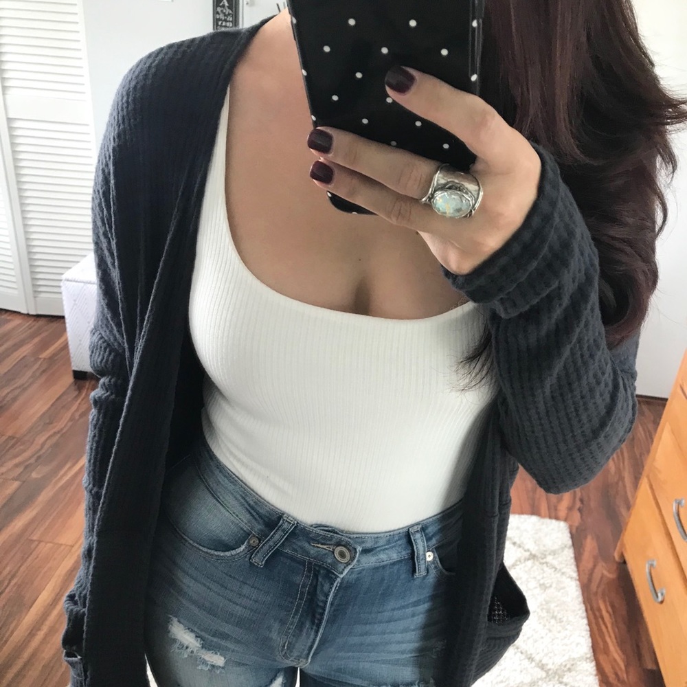 CLEARANCE 🔳LAST 1 • Gianna Waffle Cardigan - Navy - Picture 2 of 6