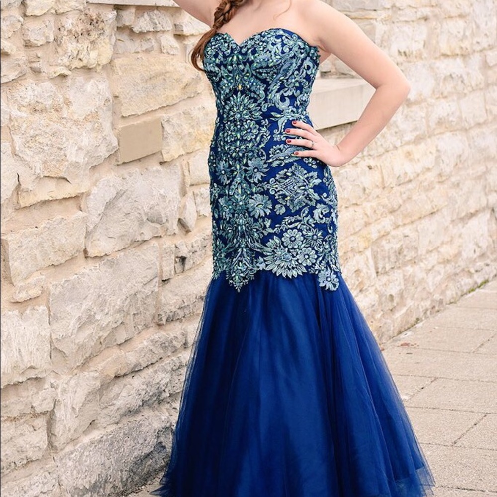 Val Stefani Prom Dress