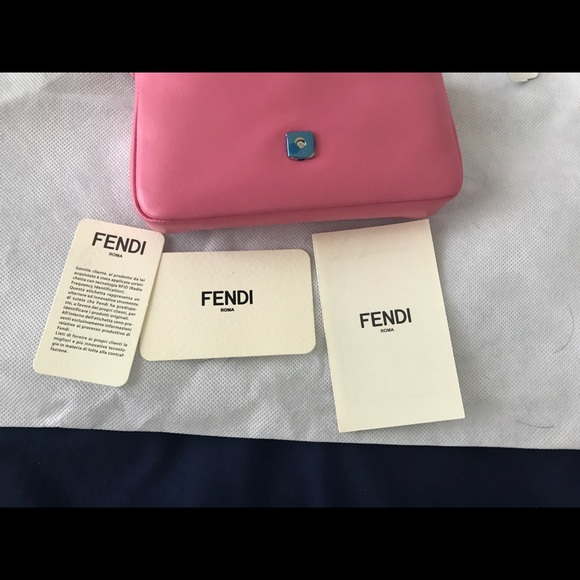 HP ❤️ Fendi Baguette Micro Bag Bugs Crossbody Bag - Picture 5 of 7