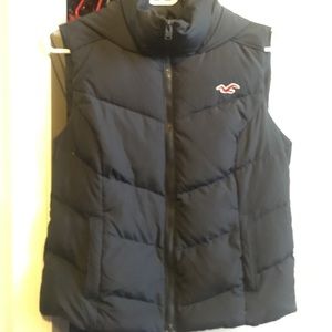 Hollister vest