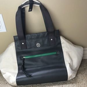 Lululemon gym bag