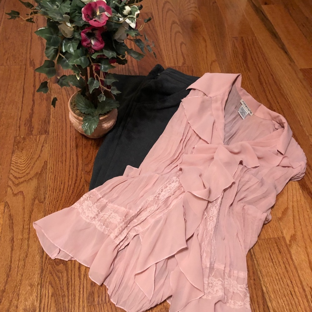 Rose ruffle and lace Blouse