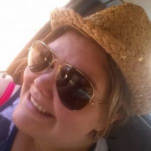 Meet your Posher, Ashley renee