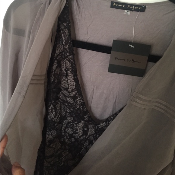 NWT Pure Sugar Sheer with Lace Inlet Blouse - Picture 2 of 6