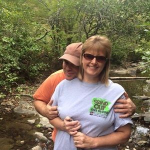 Meet your Posher, Lara