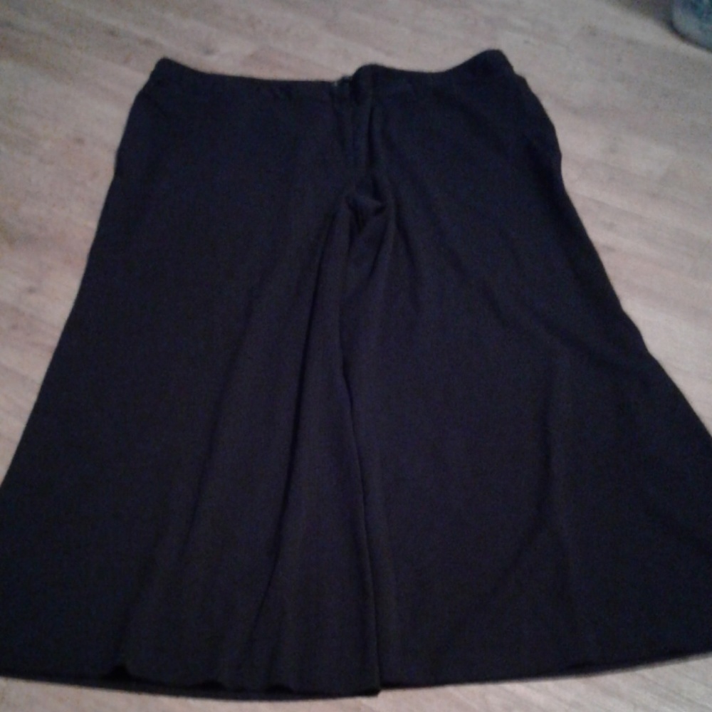 Black wide leg pants