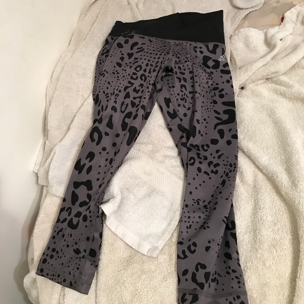 Adidas leggings
