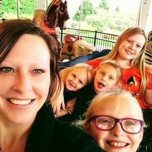 Meet your Posher, Tosha