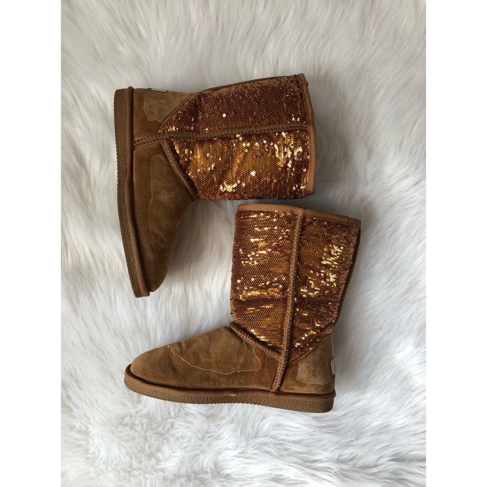 Brown fur lined boots