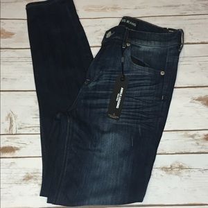 NWT Size 6 Express dark wash jeans