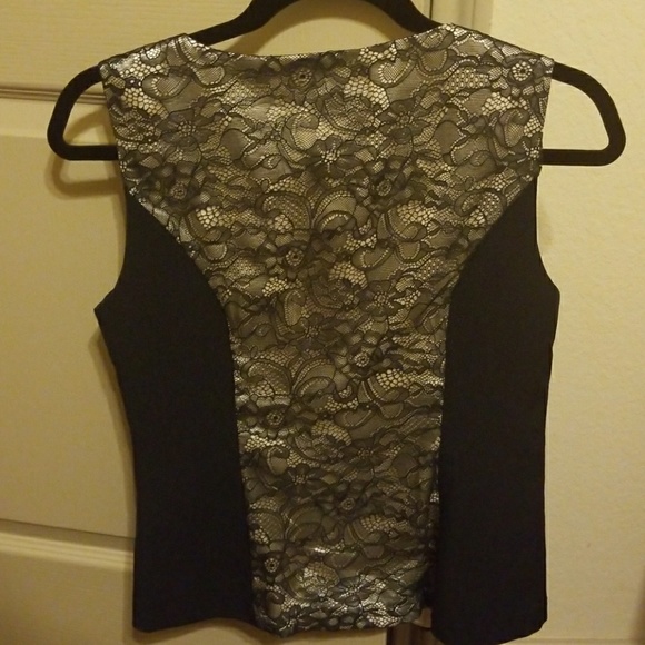 Top - Picture 2 of 3