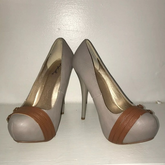 Brand new QUPID HEELS 👠!!✨✨✨ - Picture 2 of 4