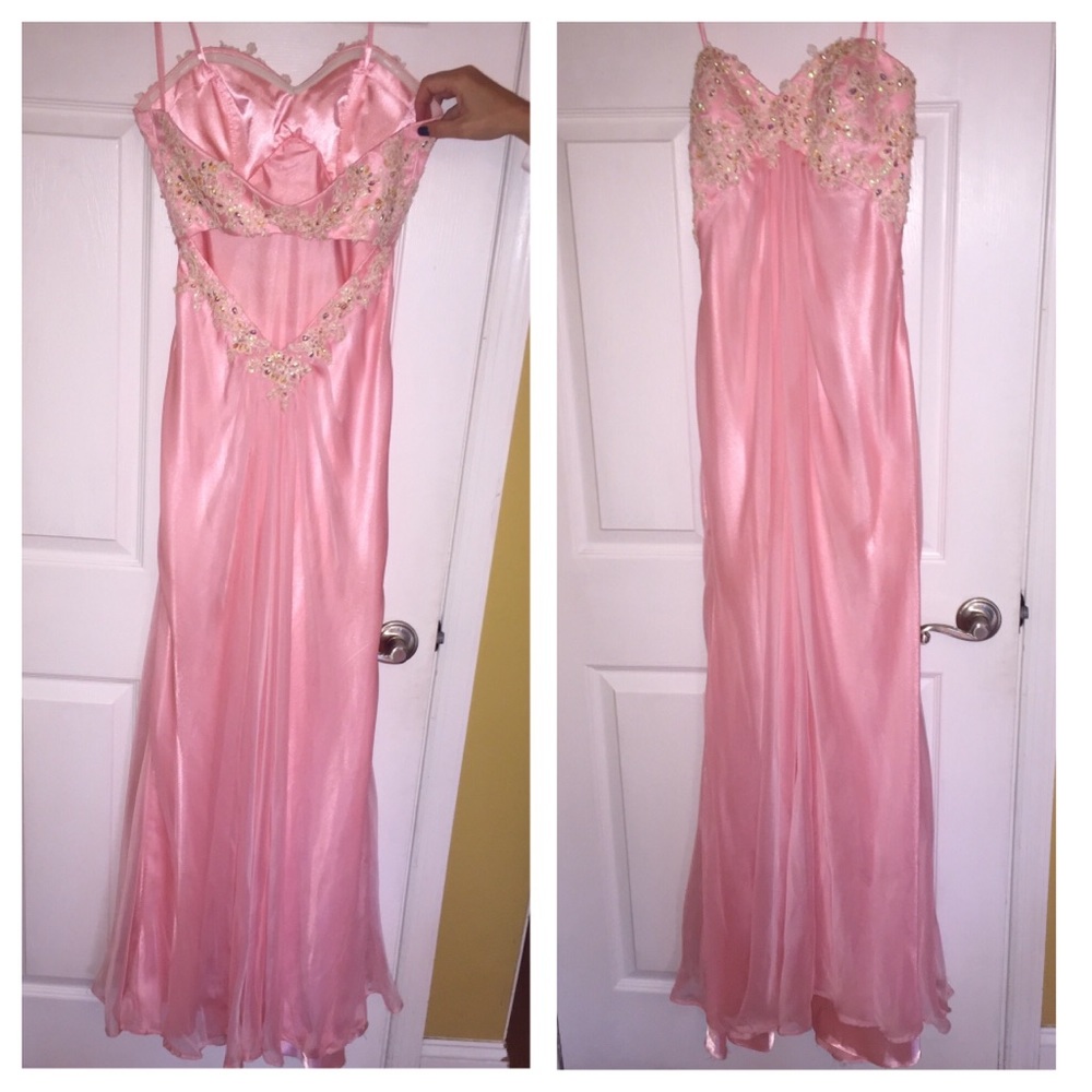 • Strapless Chiffon Prom Dress • - Picture 2 of 8