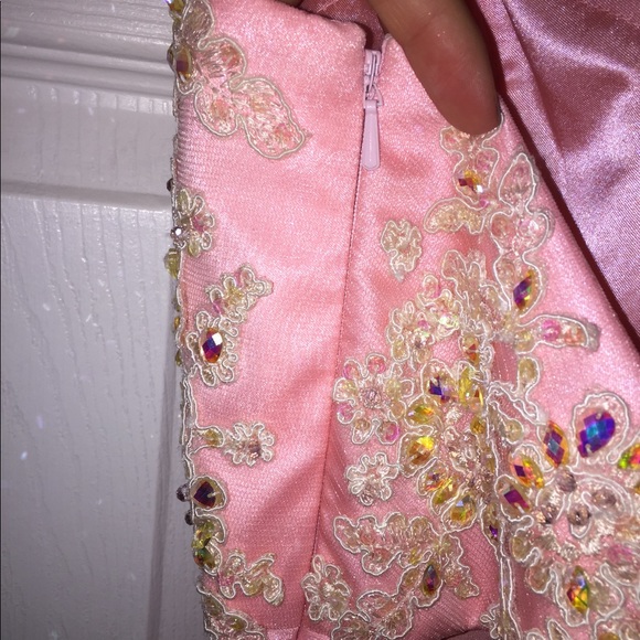 • Strapless Chiffon Prom Dress • - Picture 5 of 8