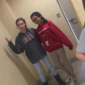 Meet your Posher, Olivia