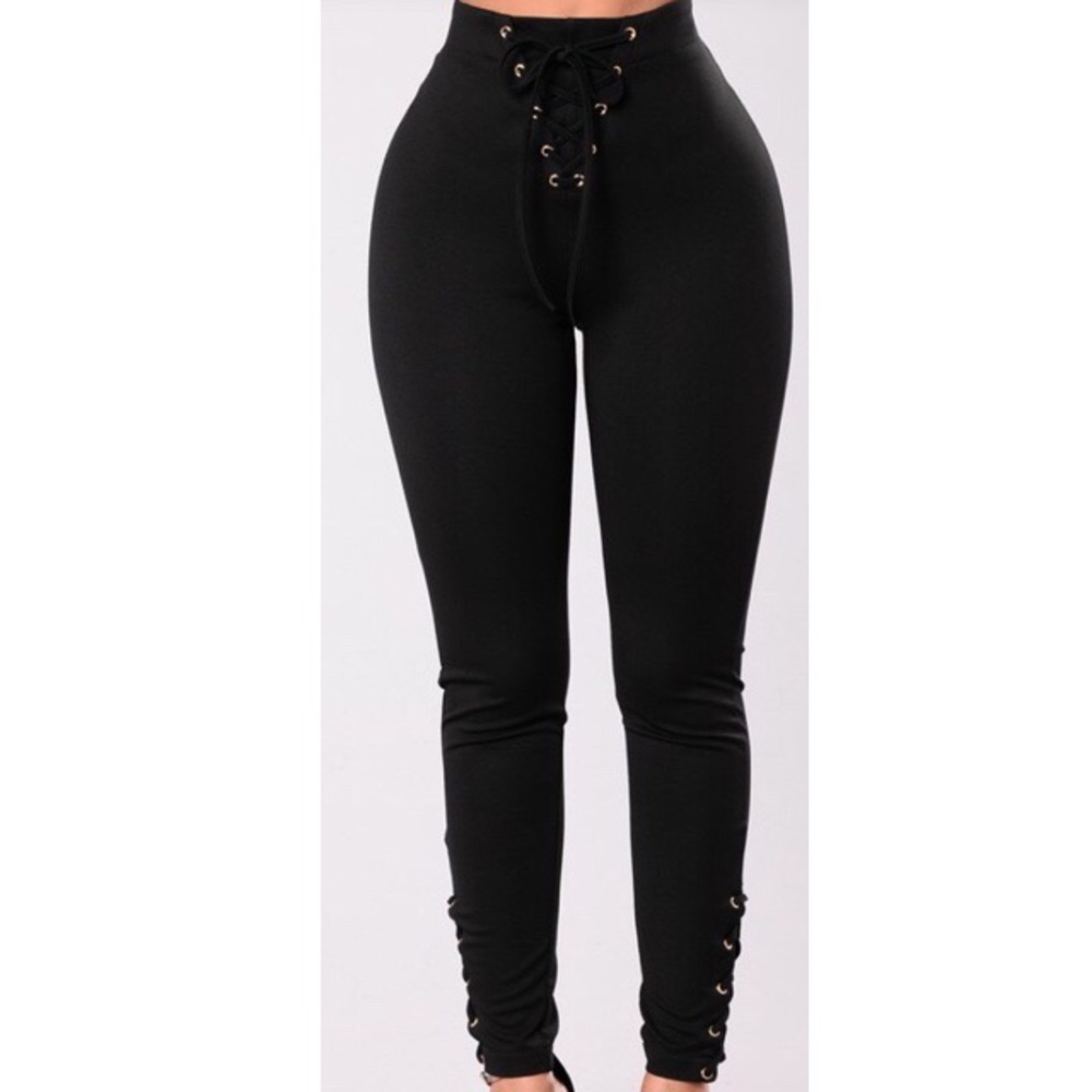BRAND NEW. pants.