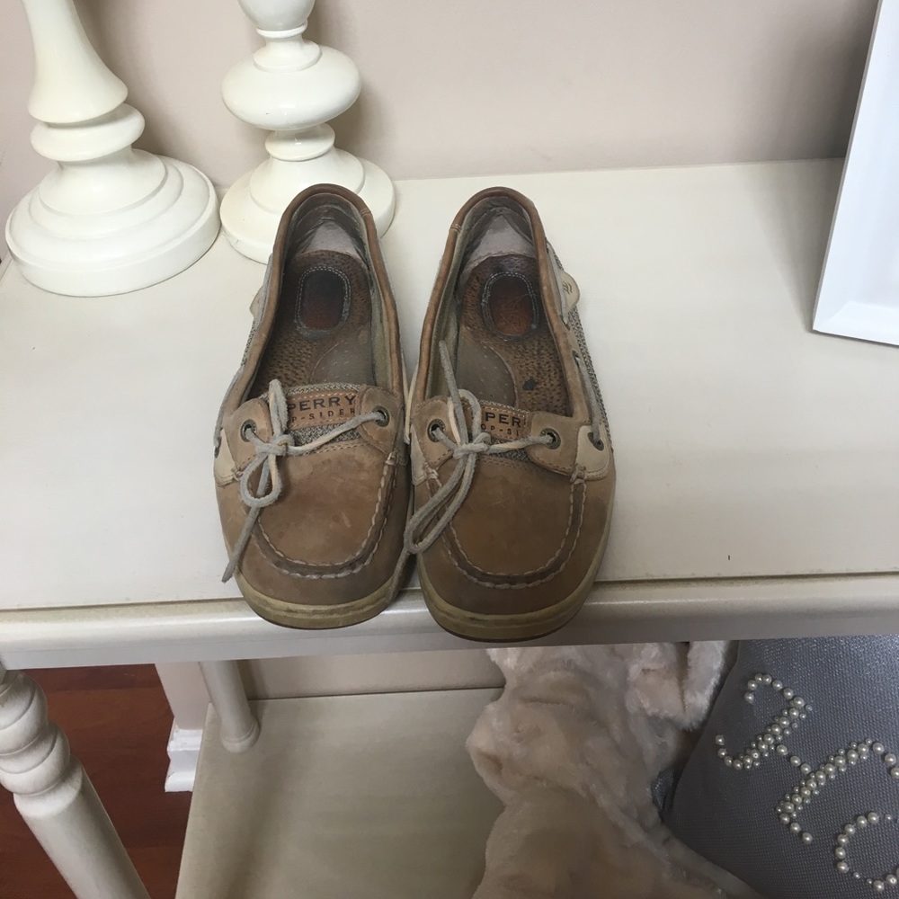 Sperry Boat Shoes - Size 8