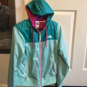 The north face zip up outdoor wind breaker