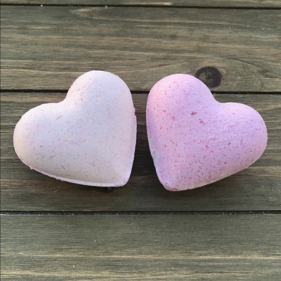 Homemade and organic bath bombs - Picture 3 of 8