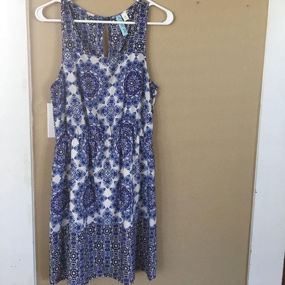 Francescas blue floral dress