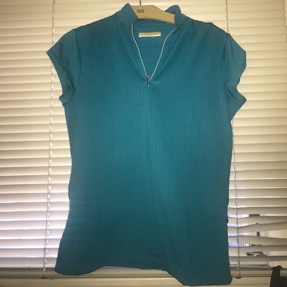 Lucy tech top