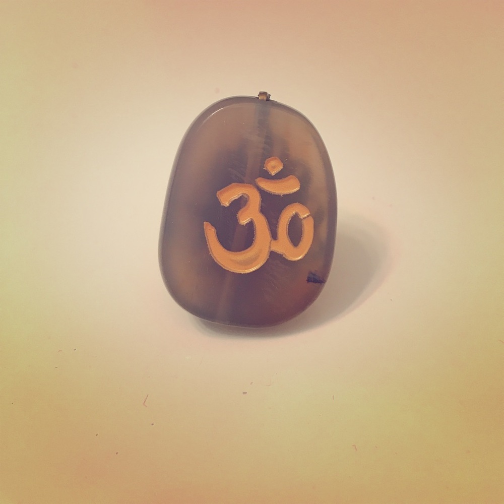 Adjustable Agate ring with Ohm Detail