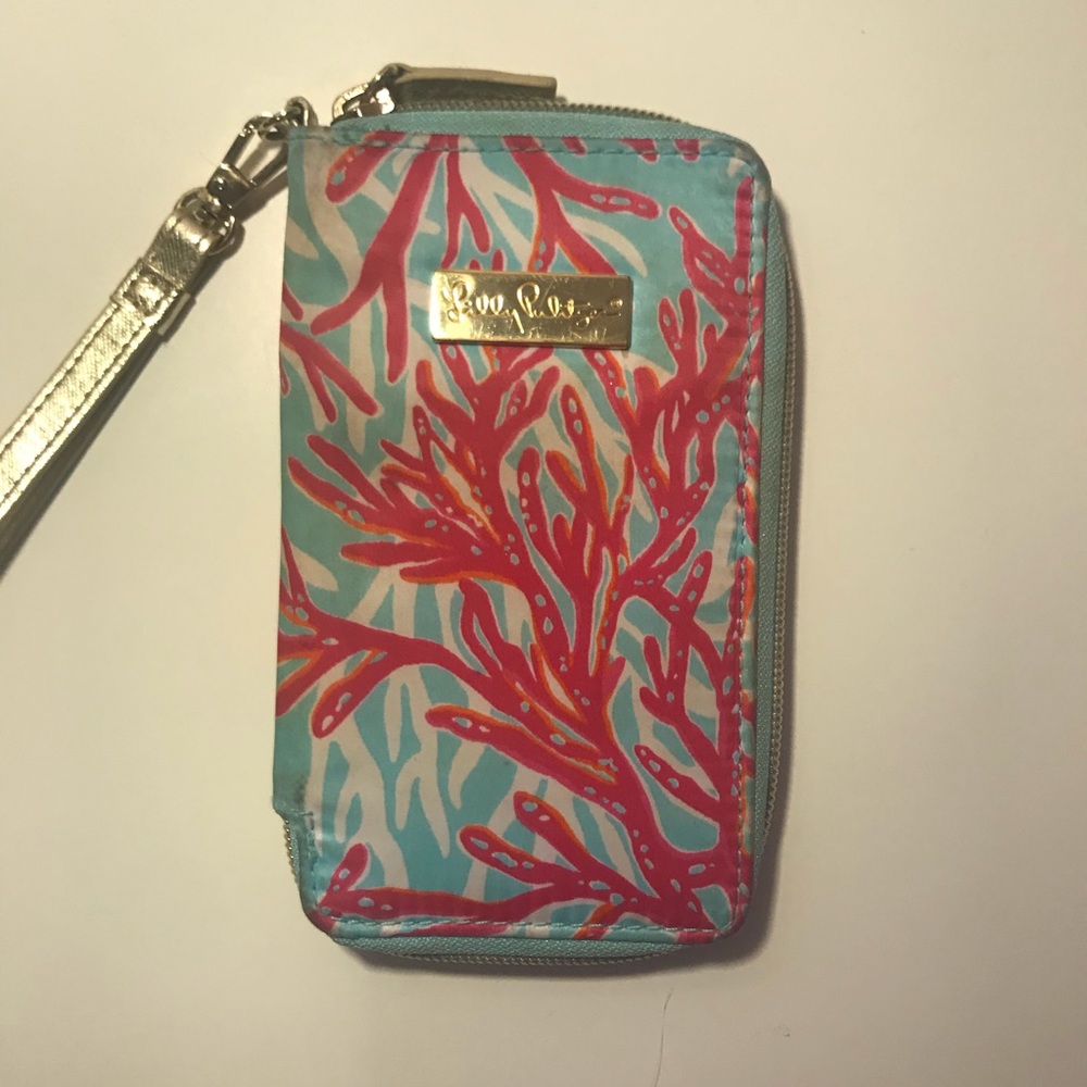 Lilly Pulitzer Iphone 6/6s wristlet