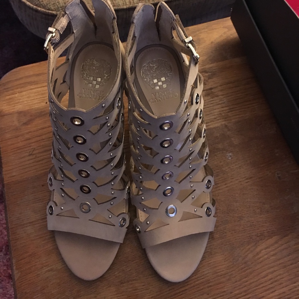 Vince Camuto Sandals