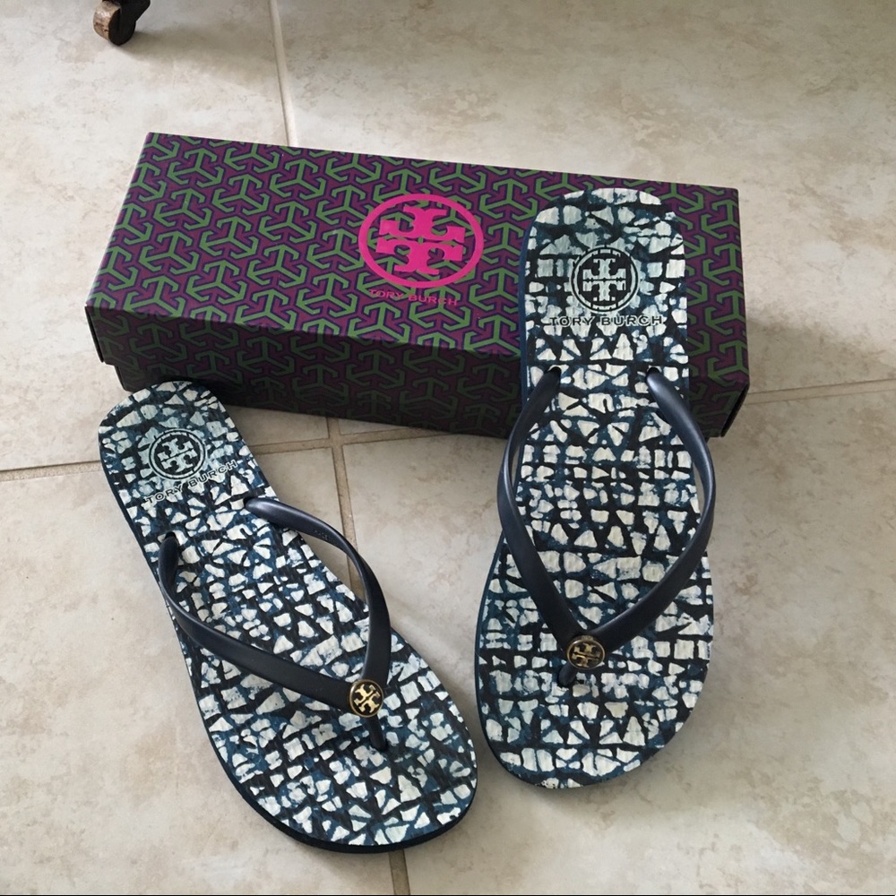 Tory Burch Thin Flip Flop size 7