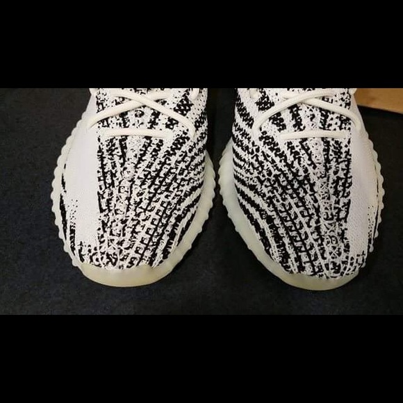 ADIDAS YEEZY BOOST 350 V2 \