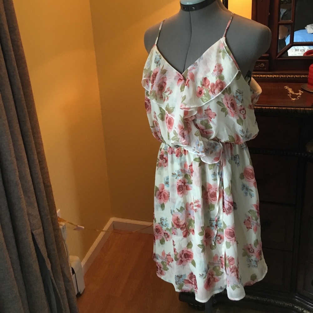 Floral spring/summer dress Size L