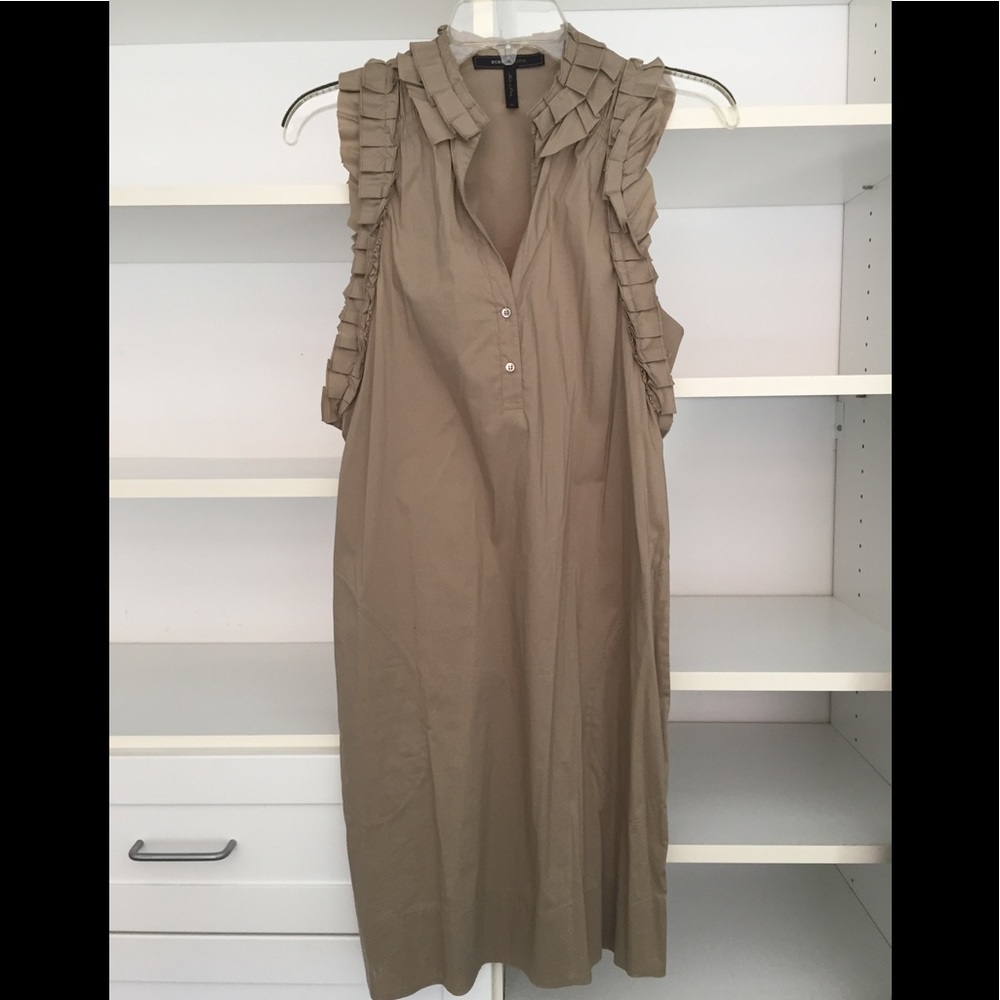 BCBG tan dress with ruffled accents. Sz 4