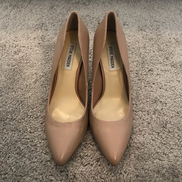 Steve Madden Galleryy Blush Nude Heels - Picture 1 of 5