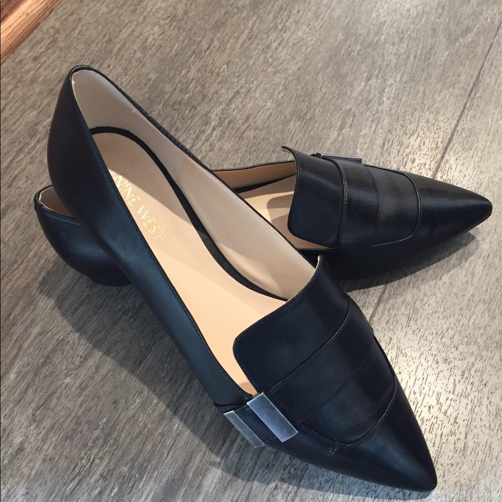 Nine West black flats