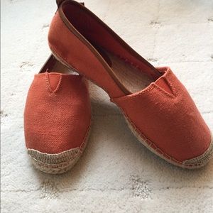 Michael Kors Orange Espadrilles-size 6
