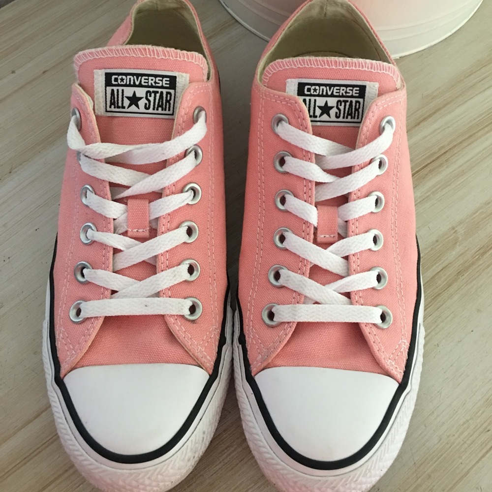 Size 8 Coral Chuck Taylors
