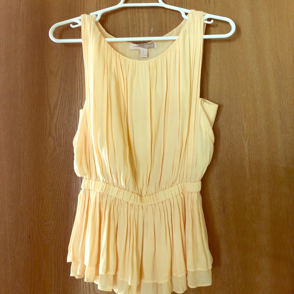 Forever 21 Top Never worn- Super CUTE!