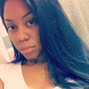 Meet your Posher, Kandi