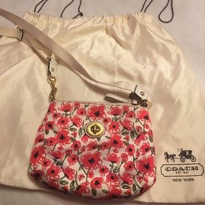 Never worn Coach Bag