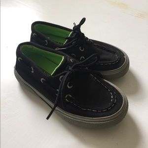 Boys sperrys size 10 black