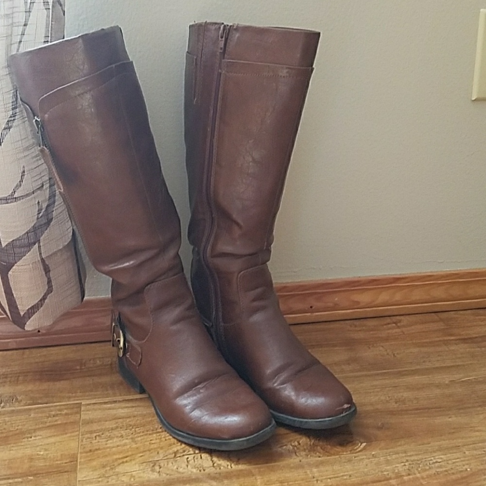 Wide calf knee high boots