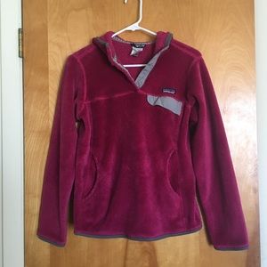 Pink Patagonia pullover hoodie women's medium
