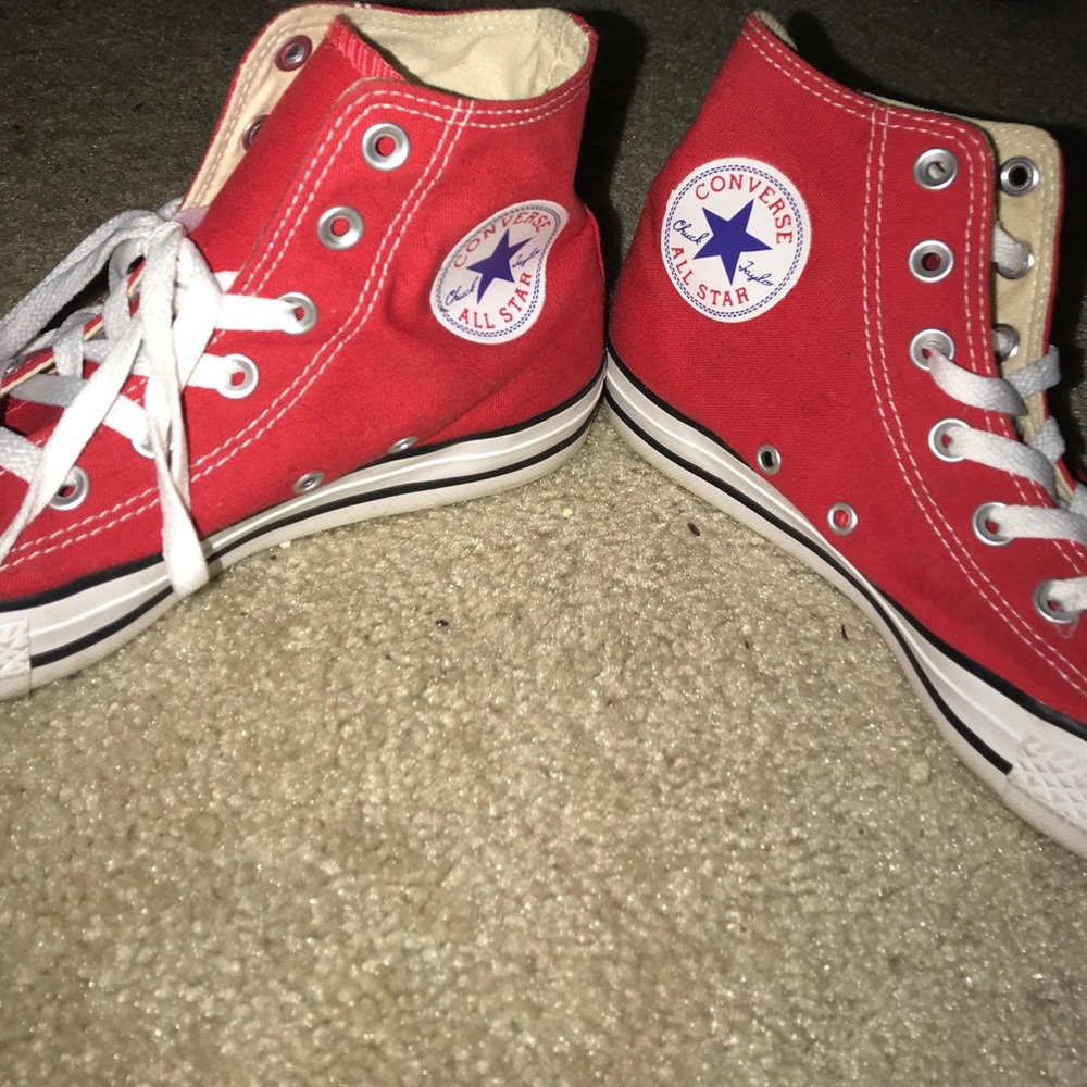 Converse High Tops Red 8