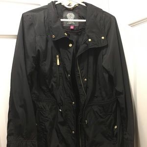 Black Vince Camuto Raincoat Anorak